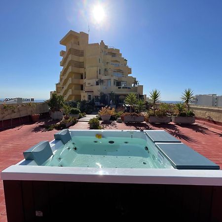 550 M2 Luxury Penthouse - Jacuzzi, Golf & Beach เบนัลมาเดนา ภายนอก รูปภาพ