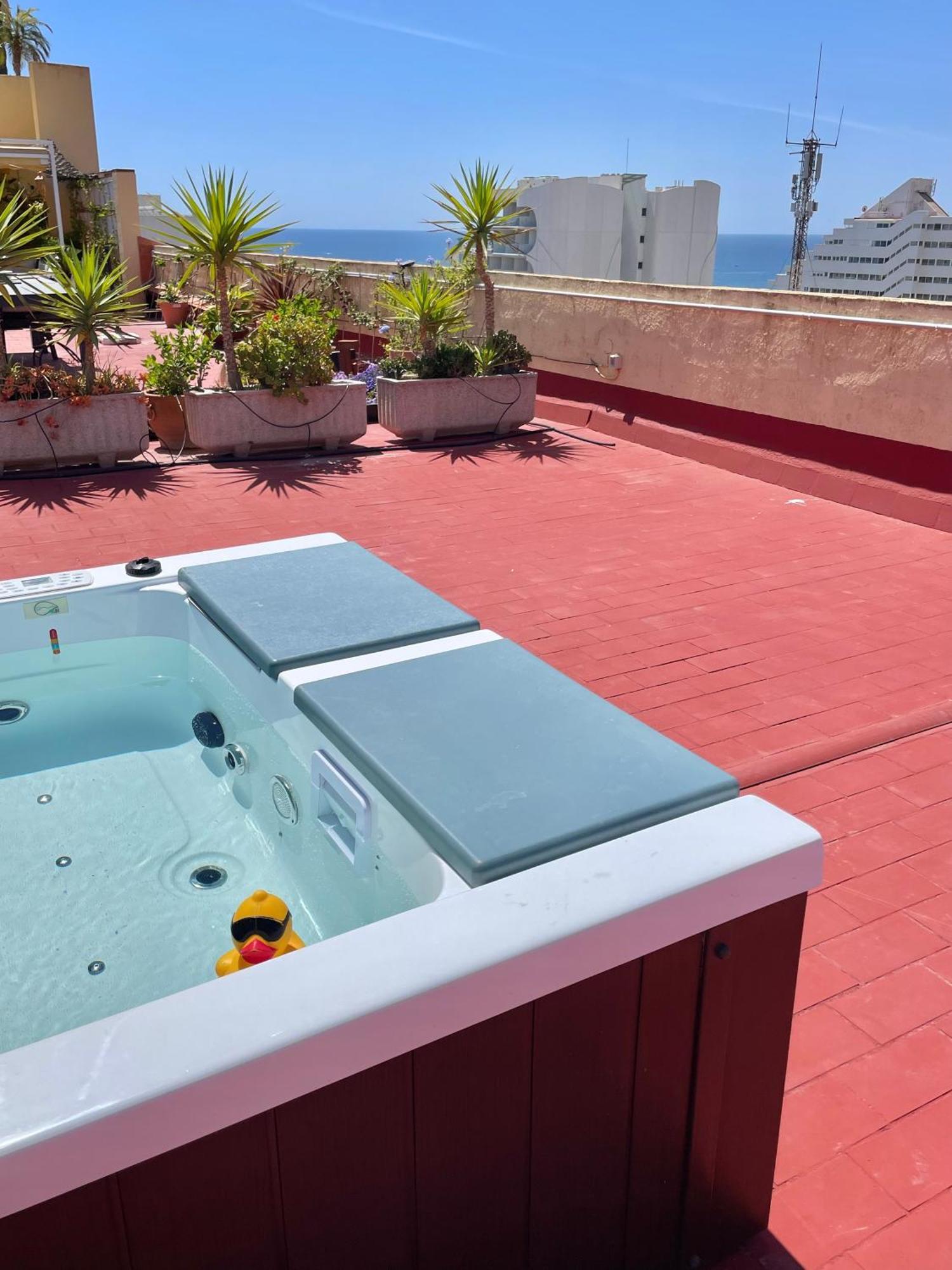 550 M2 Luxury Penthouse - Jacuzzi, Golf & Beach เบนัลมาเดนา ภายนอก รูปภาพ